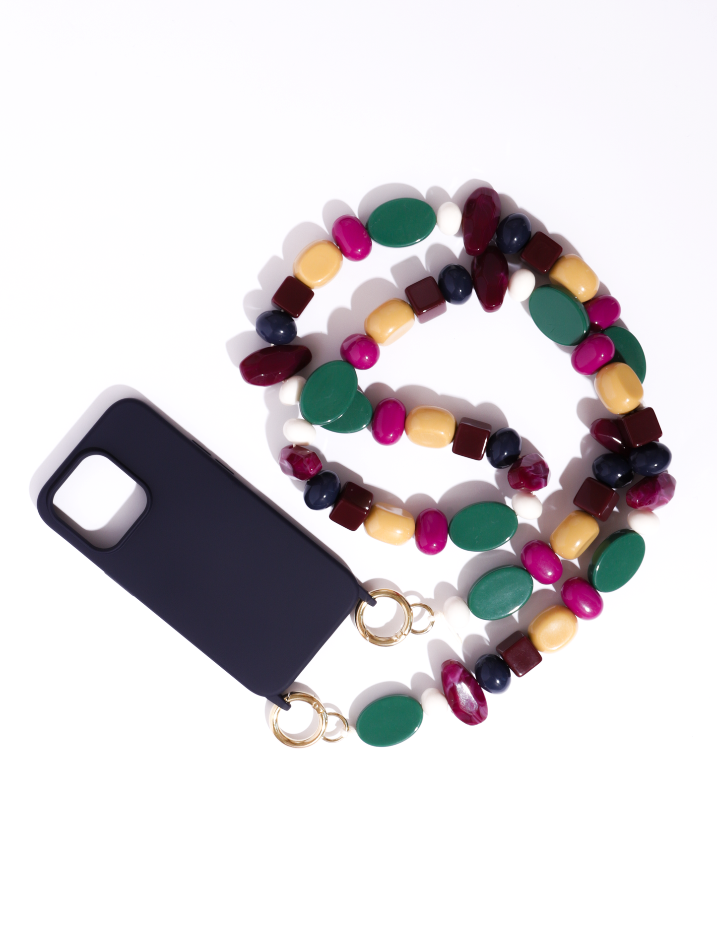 Capinha de celular azul marinho com corda de pedras