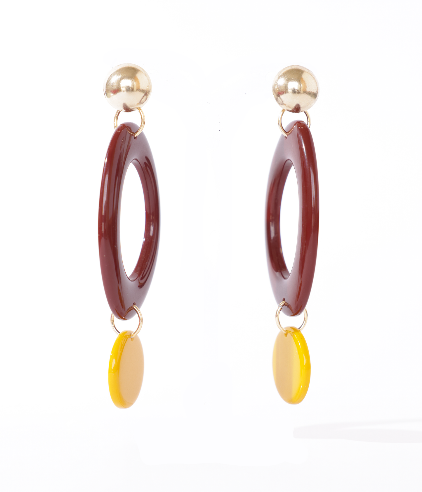 Brinco penduricalho dourado, bordô e amarelo