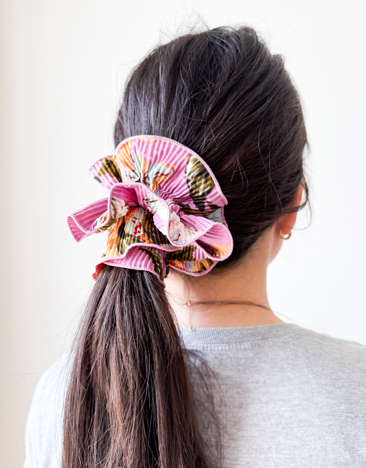 Elástico de cabelo scrunchie plissado estampado lilás