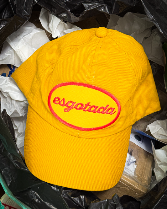 Boné com Patch Bordado Esgotada Amarelo
