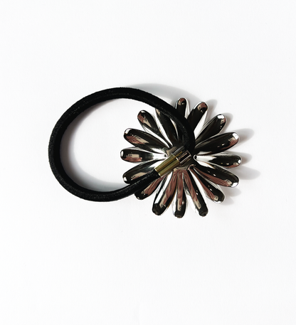 Elástico de cabelo margarida metal prata