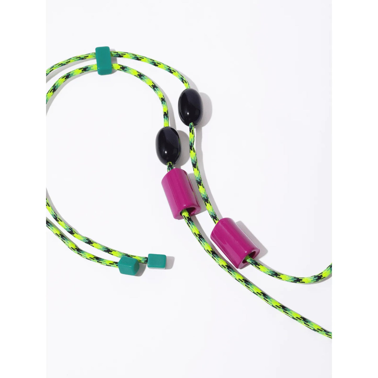 Capinha de celular azul marinho com cordinha verde + chaveiro
